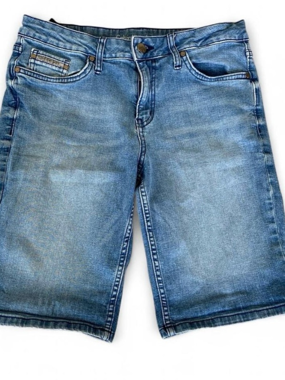 Calvin Klein Jeans Women’s Size 6 City Short - Medium Wash Denim